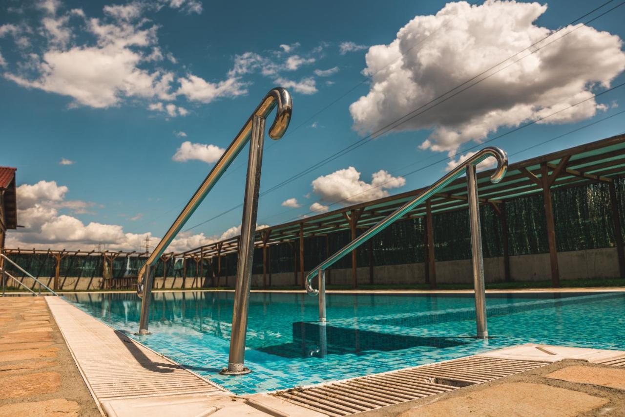 Thermal Hotel Seven Seasons Banya  Dış mekan fotoğraf