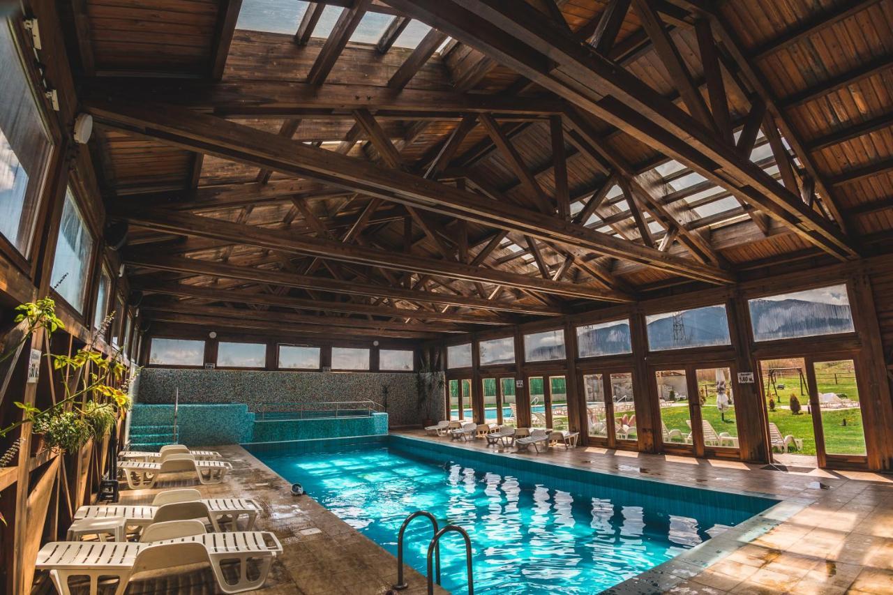 Thermal Hotel Seven Seasons Banya  Dış mekan fotoğraf