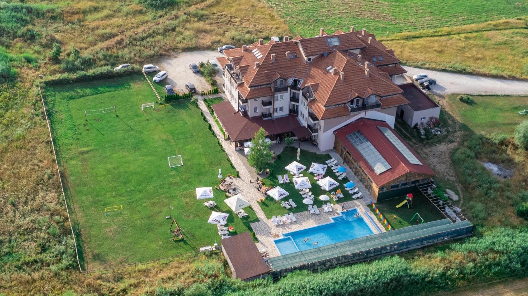 Thermal Hotel Seven Seasons Banya  Dış mekan fotoğraf