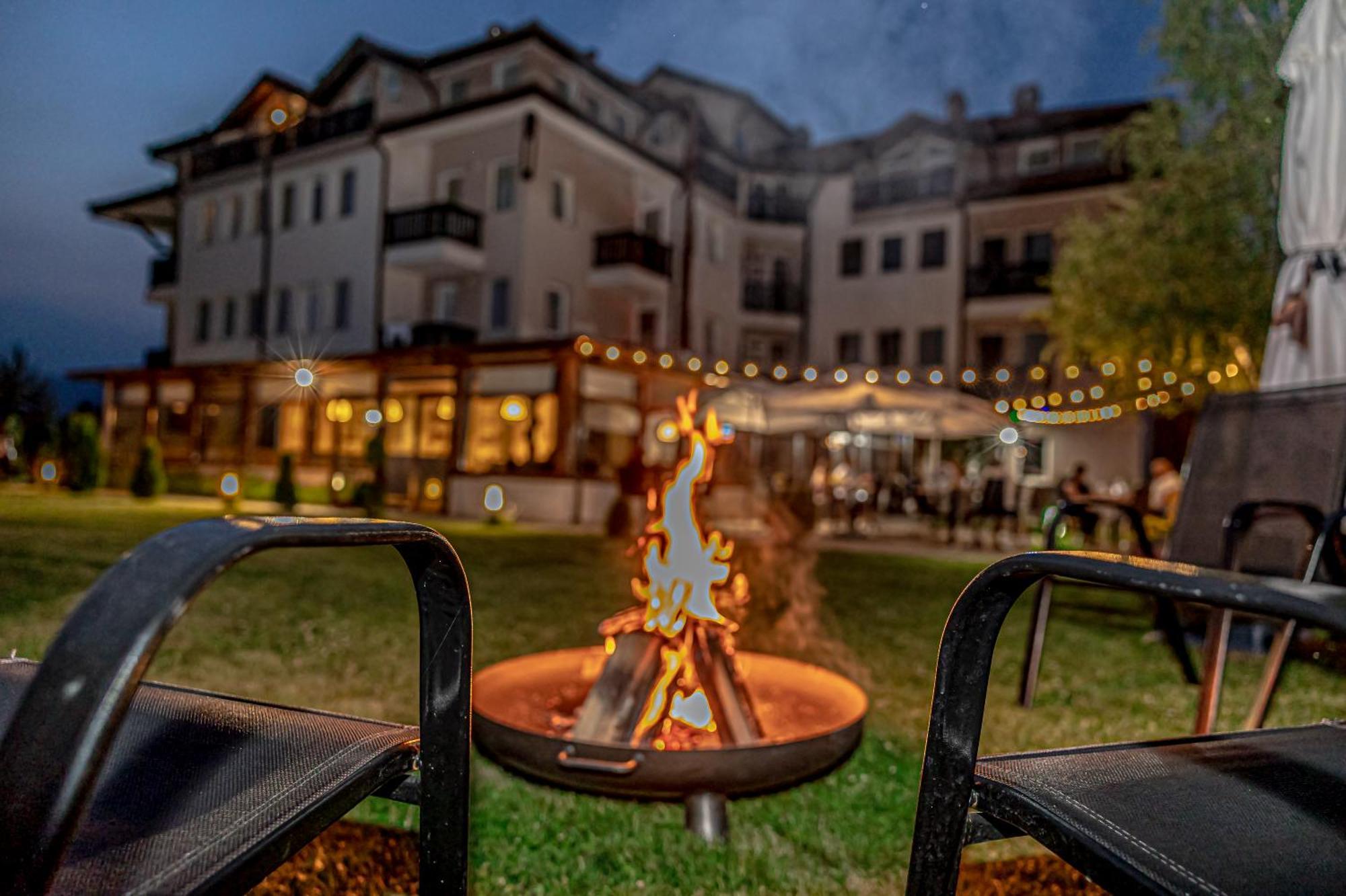 Thermal Hotel Seven Seasons Banya  Dış mekan fotoğraf