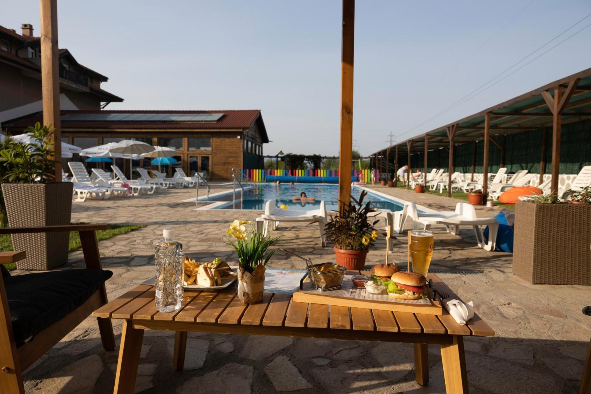 Thermal Hotel Seven Seasons Banya  Dış mekan fotoğraf